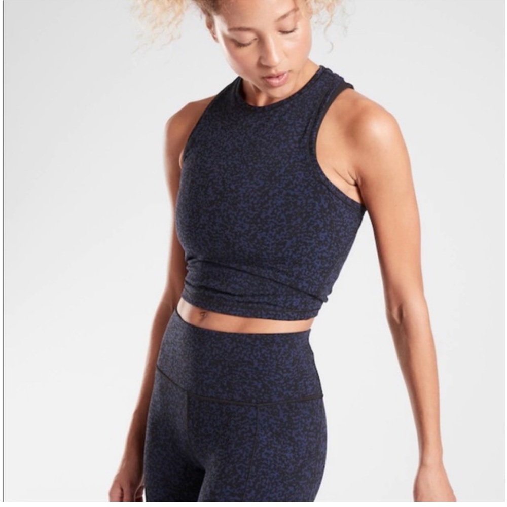 Athleta Printed Racerback‎ Tank Top Navy Black Size Small Animal Print Shirt